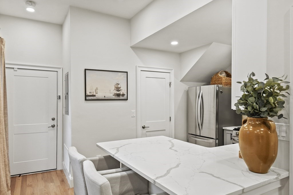 2 bed, 2 bath apartment for rent at 226 Saratoga St Unit 2, East Boston — photo 4 of 21