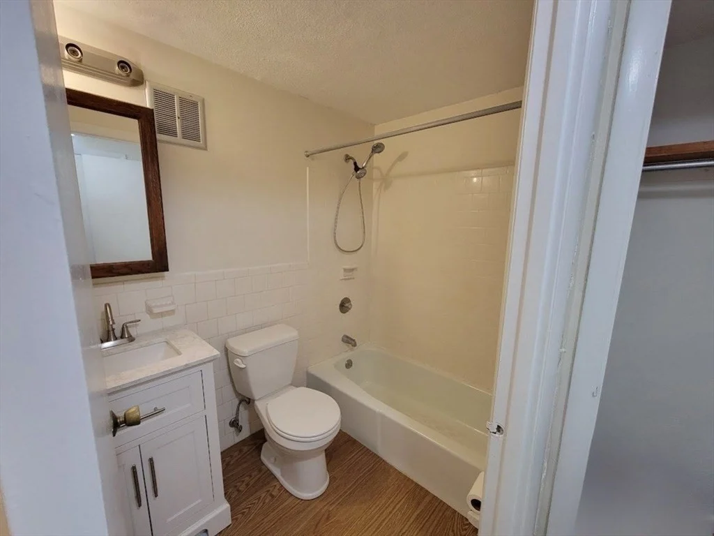 1 bed, 1 bath apartment for rent at 226 Swanson Rd Unit 624, Boxborough — photo 8 of 19