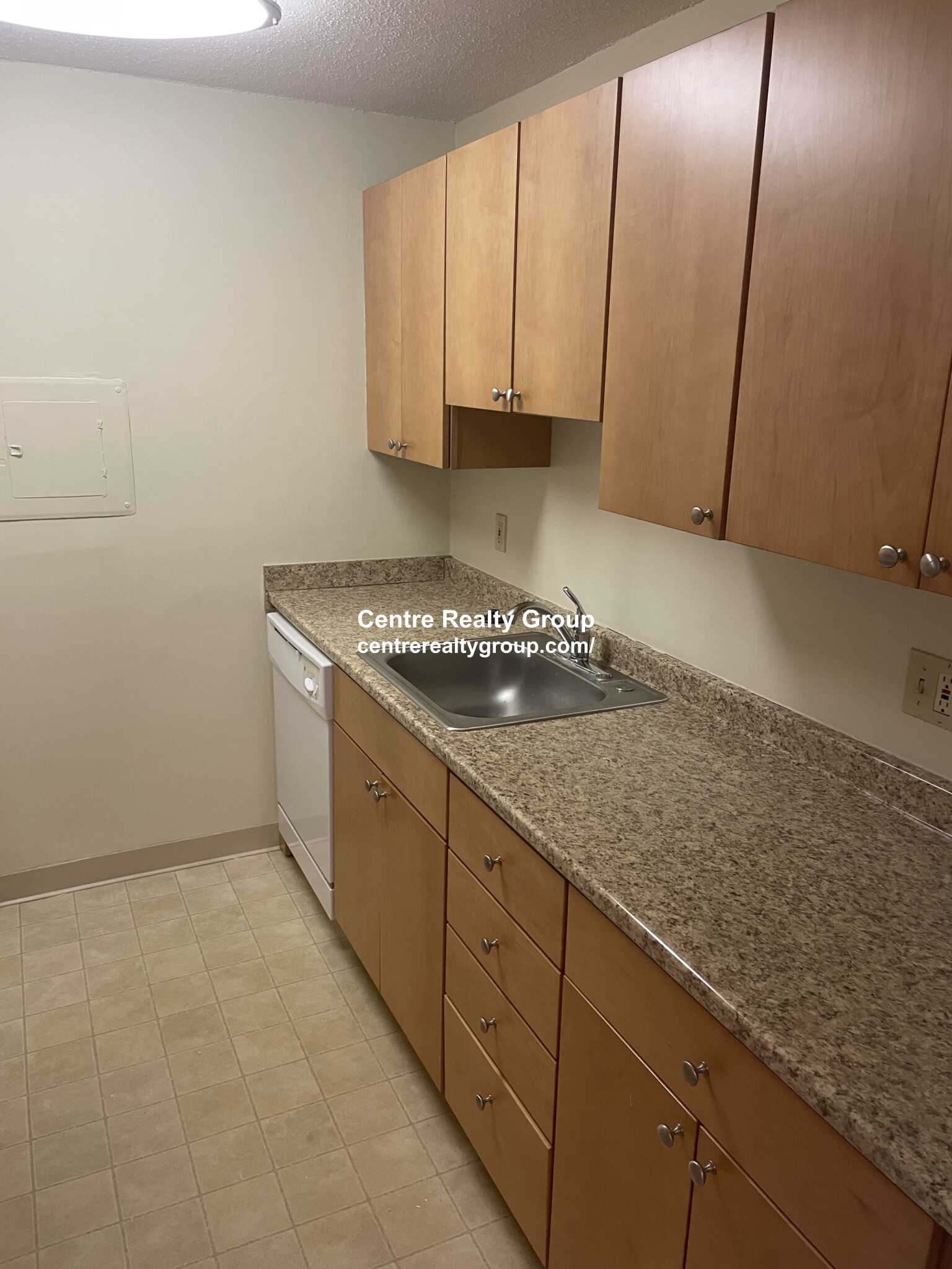 2 bed, 1.5 bath apartment for rent at 2261 Washington St Unit 1, Roxbury — photo 6 of 17