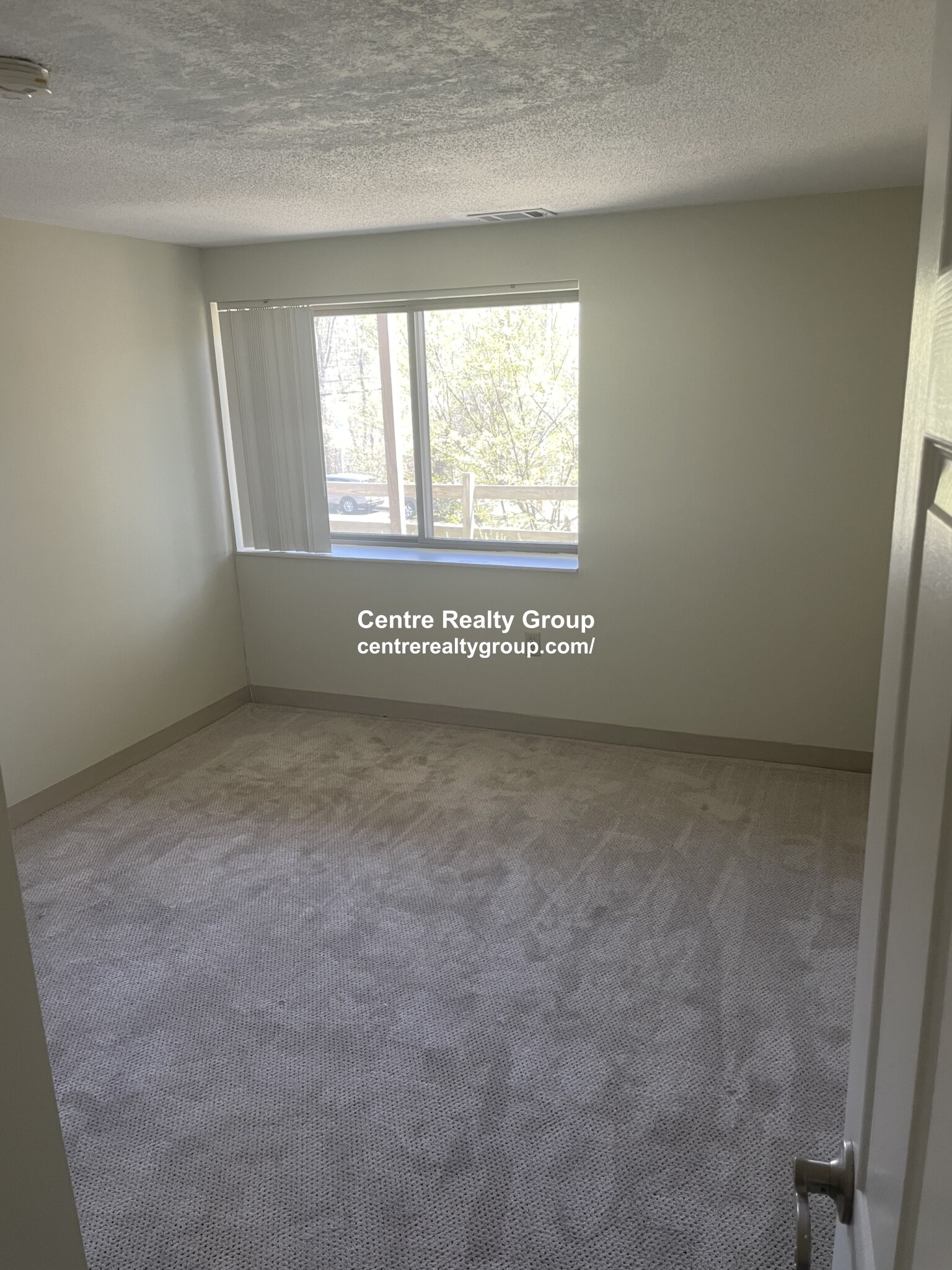 2 bed, 1.5 bath apartment for rent at 2261 Washington St Unit 1, Roxbury — photo 8 of 17