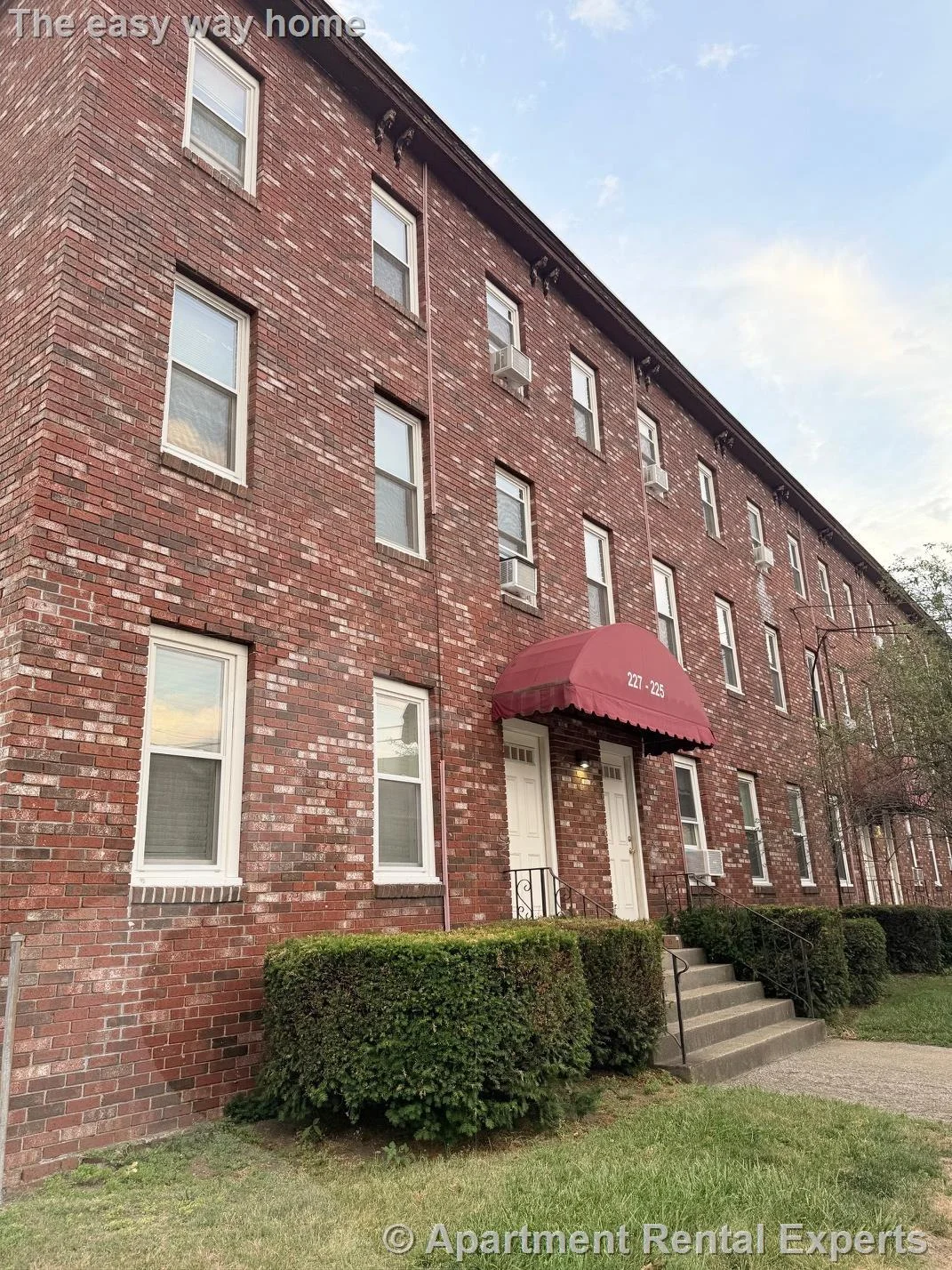 1 bed, 1 bath apartment for rent at 227 Albion St Unit 1, Wakefield — photo 1 of 10
