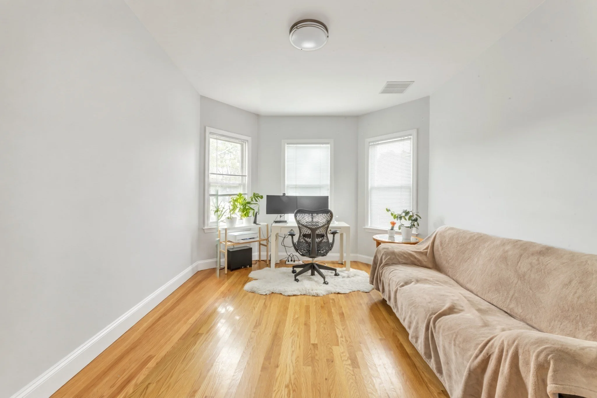 2 bed, 1 bath apartment for rent at 227 Belgrade Ave Unit 2, Roslindale — photo 7 of 13