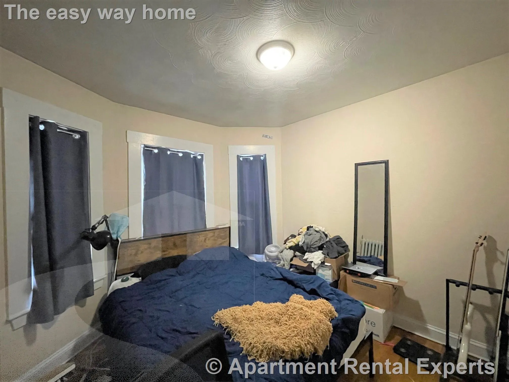 4 bed, 1 bath apartment for rent at 227 Boston Ave Unit 1, Tufts — photo 4 of 8