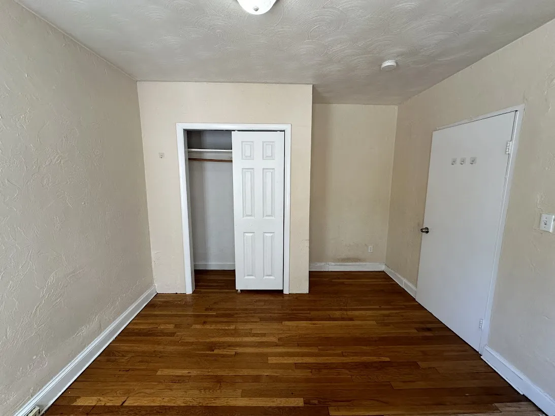 4 bed, 1 bath apartment for rent at 227 Boston Ave Unit 227-1, Medford — photo 15 of 17
