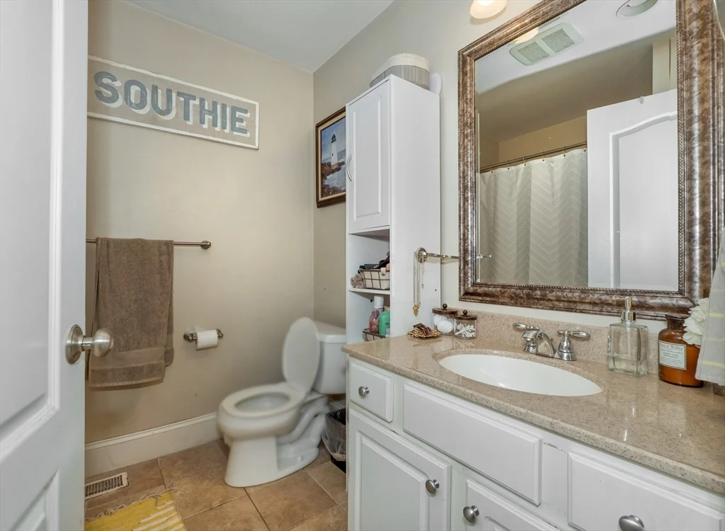 1 bed, 1 bath apartment for rent at 227 Bowen St Unit 1, South Boston — photo 6 of 14