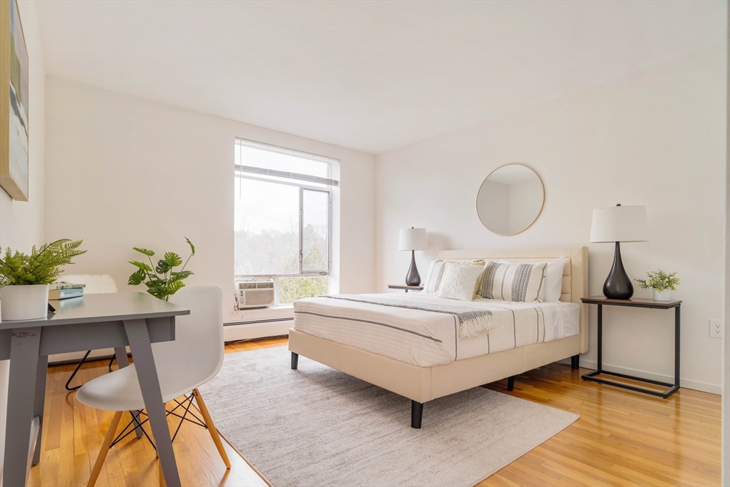 2 bed, 1 bath apartment for rent at 227 Coolidge Ave Unit PHA, Watertown — photo 5 of 28