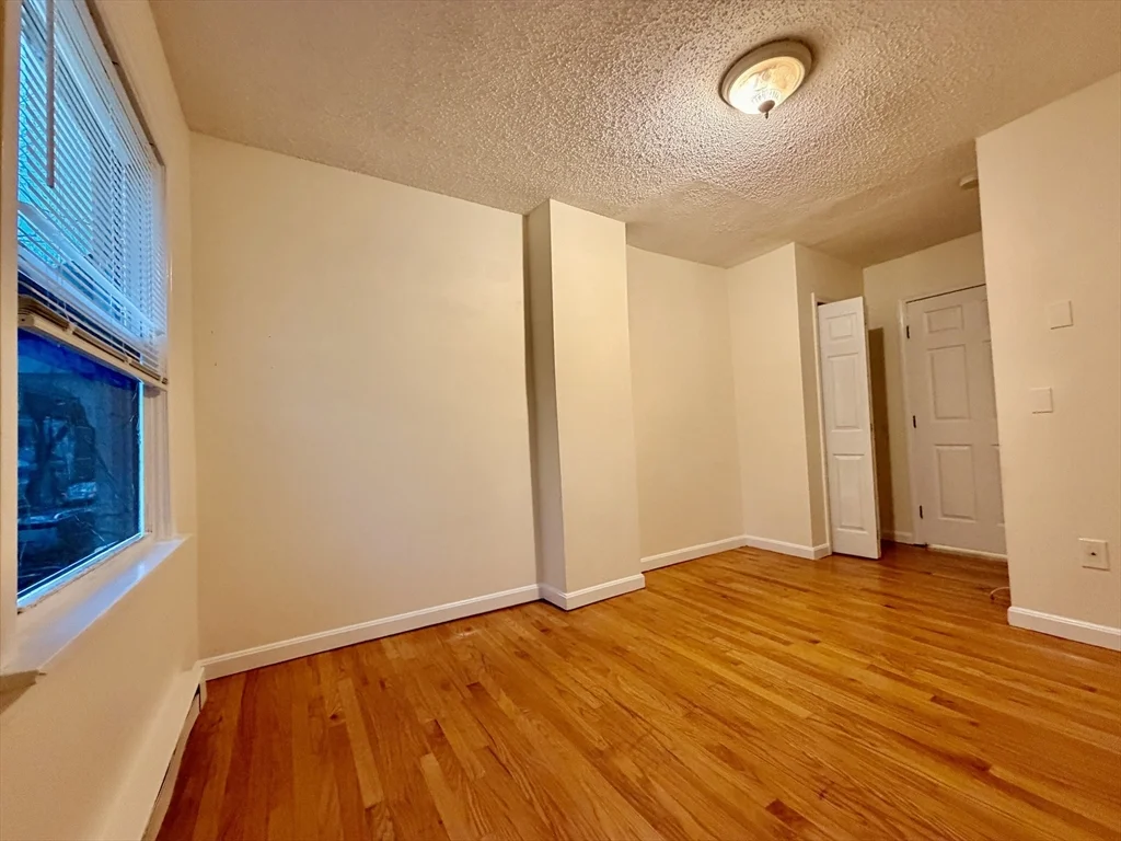 2 bed, 1 bath apartment for rent at 227 Everett St Unit 4, East Boston — photo 5 of 7