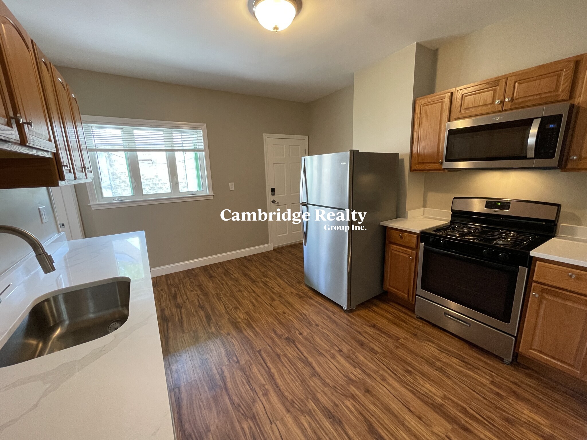 3 bed, 2 bath apartment for rent at 227 Holland St Unit 1T, Teele Square — photo 5 of 28