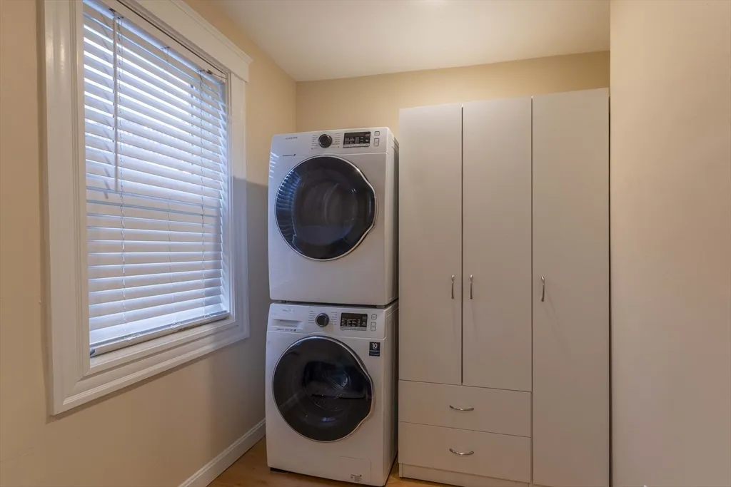 2 bed, 1 bath apartment for rent at 227 Hurley St Unit 1, East Cambridge — photo 22 of 27