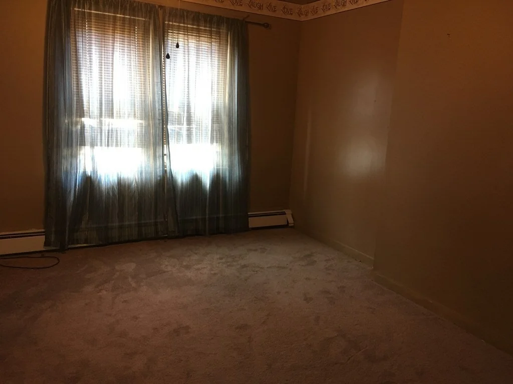 4 bed, 1 bath apartment for rent at 227 Main St Unit 227, Blackstone — photo 4 of 9