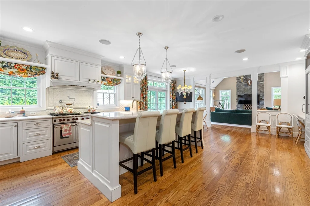 6 bed, 4+ bath apartment for rent at 227 Rice Rd, Cochituate — photo 4 of 40