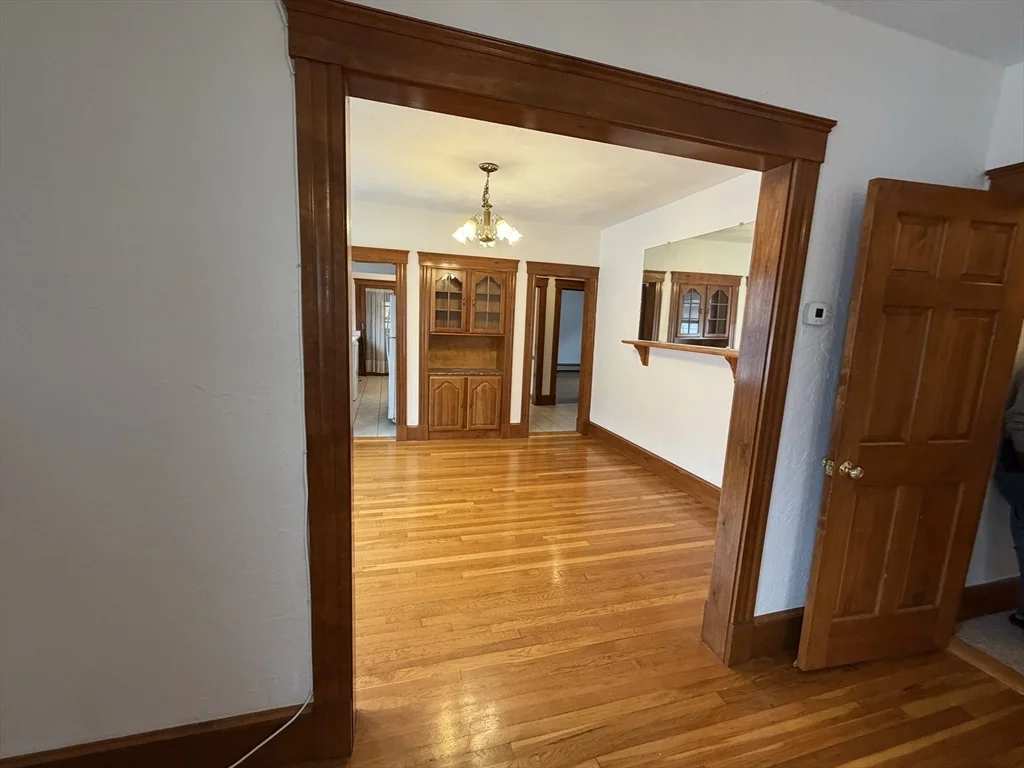 2 bed, 1 bath apartment for rent at 227 Riverside Ave Unit 2, Medford — photo 7 of 15