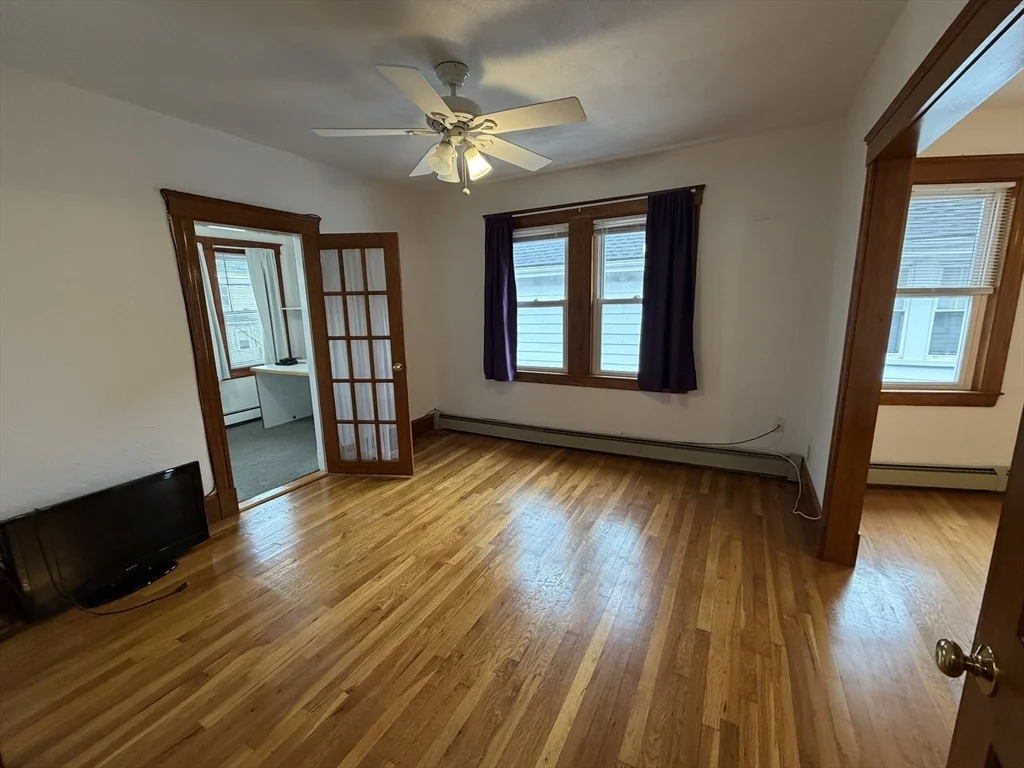 2 bed, 1 bath apartment for rent at 227 Riverside Ave Unit 2, Medford — photo 6 of 15