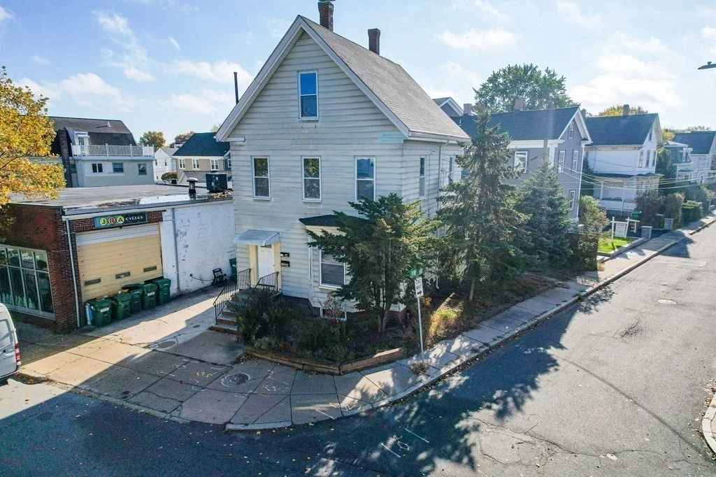 1 bed, 1 bath apartment for rent at 227 Salem St Unit 1, Medford — photo 18 of 18