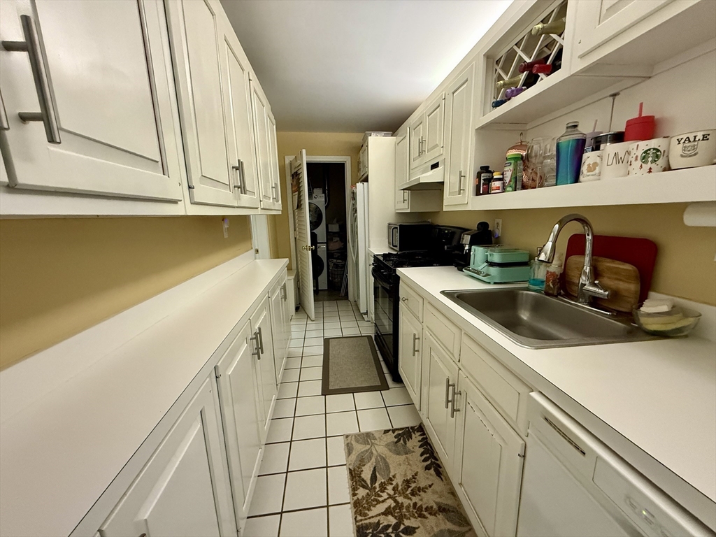 1 bed, 1 bath apartment for rent at 227 Summit Ave Unit W201, Coolidge Corner — photo 17 of 20