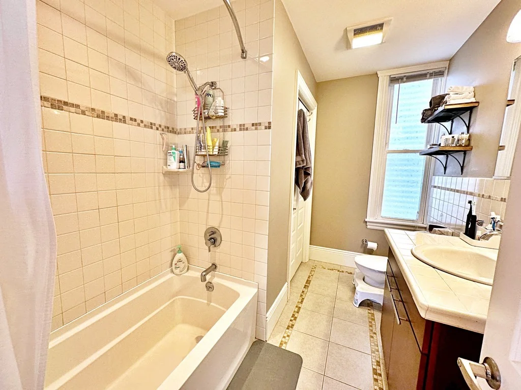 1 bed, 1 bath apartment for rent at 227 Webster St Unit 1, East Boston — photo 9 of 21