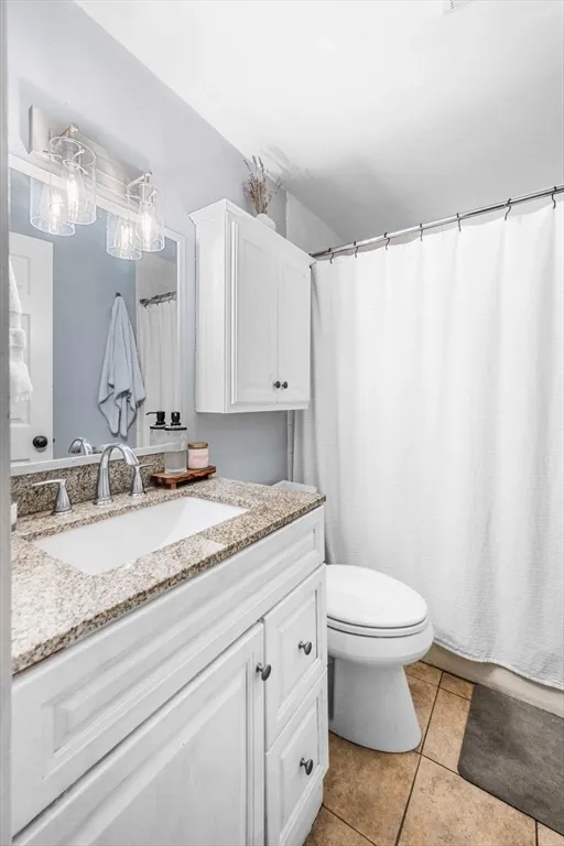 1 bed, 1 bath apartment for rent at 227 West 3rd St Unit 2, South Boston — photo 9 of 13