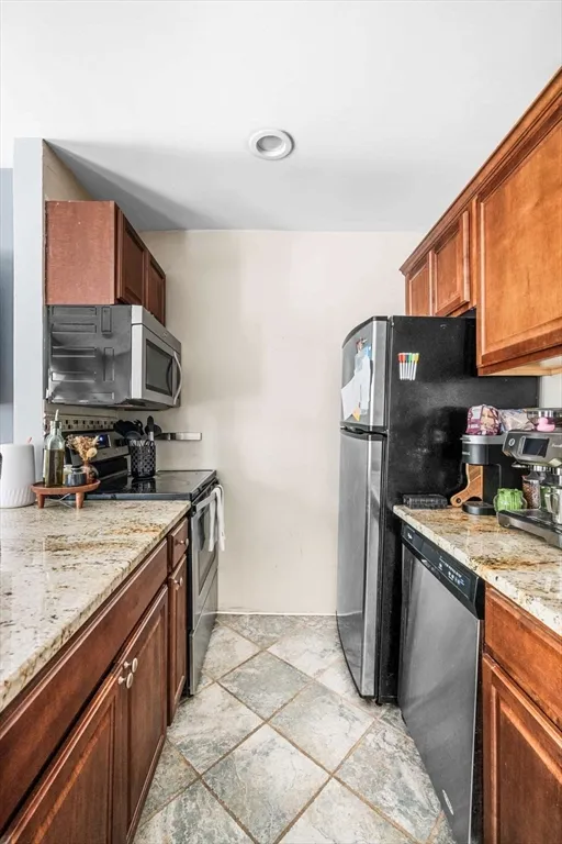 1 bed, 1 bath apartment for rent at 227 West 3rd St Unit 2, South Boston — photo 2 of 13