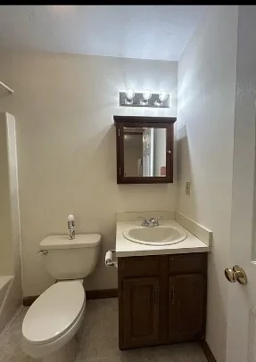 1 bed, 1 bath apartment for rent at 227 Wood St Unit A, Hopkinton — photo 12 of 16