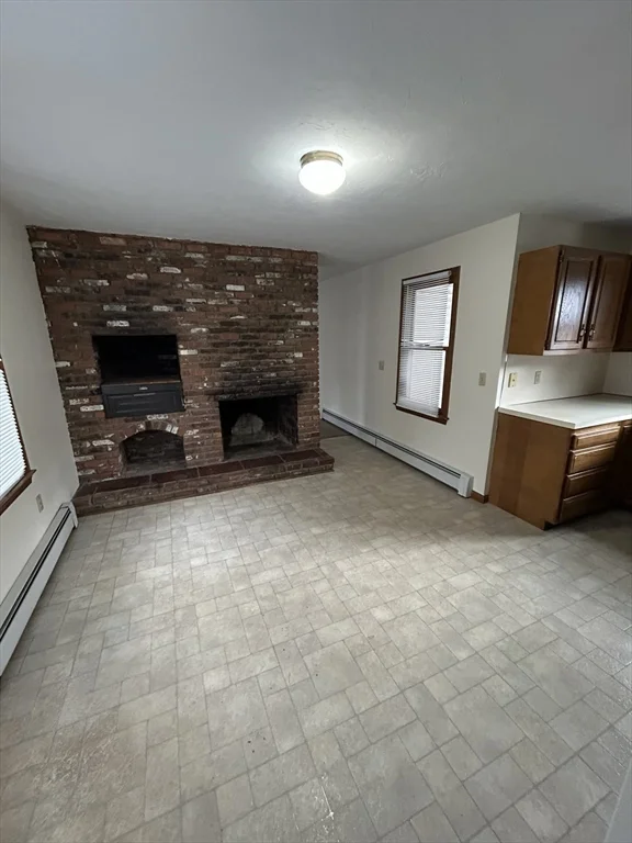 2 bed, 1 bath apartment for rent at 227 Wood St Unit B, Hopkinton