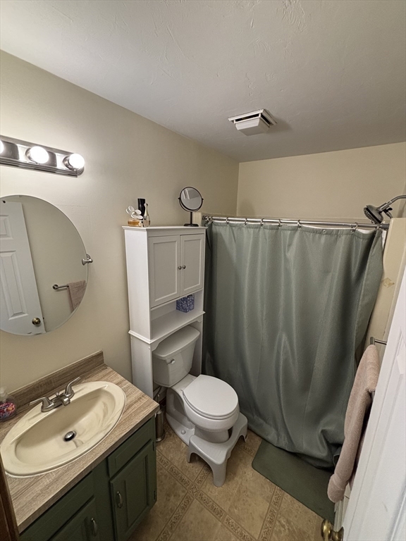 2 bed, 1 bath apartment for rent at 227 Wood St Unit C, Hopkinton — photo 11 of 37