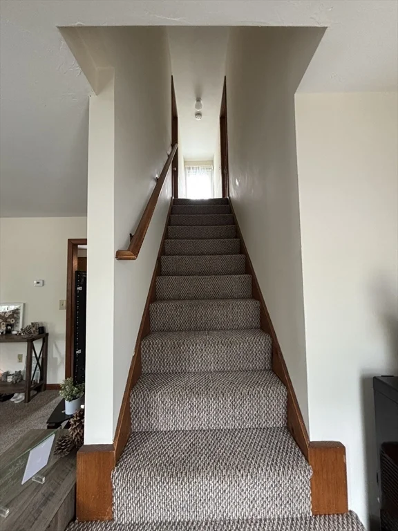 2 bed, 1 bath apartment for rent at 227 Wood St Unit C, Hopkinton — photo 24 of 37