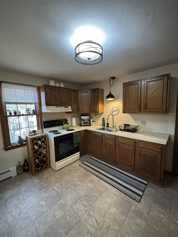 2 bed, 1 bath apartment for rent at 227 Wood St Unit D, Hopkinton — photo 3 of 29