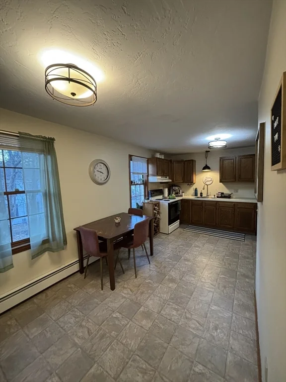 2 bed, 1 bath apartment for rent at 227 Wood St Unit D, Hopkinton — photo 4 of 29