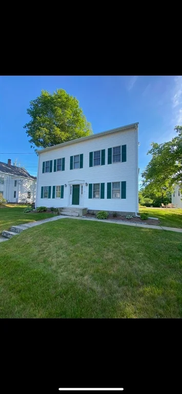 2 bed, 1 bath apartment for rent at 227 Wood St Unit D, Hopkinton