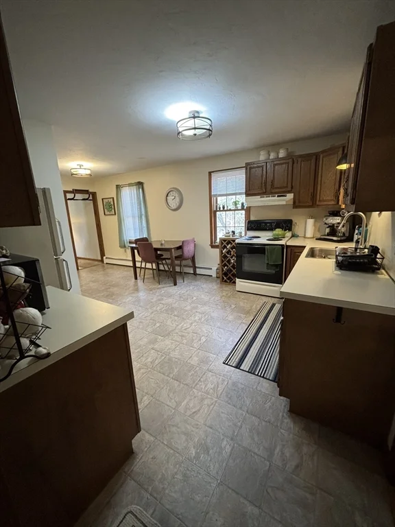 2 bed, 1 bath apartment for rent at 227 Wood St Unit D, Hopkinton — photo 8 of 29