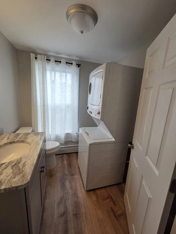 2 bed, 1 bath apartment for rent at 2273 Main St Unit 0, Warren — photo 6 of 13