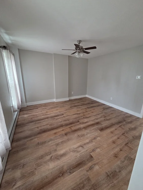 2 bed, 1 bath apartment for rent at 2273 Main St Unit 0, Warren — photo 5 of 13