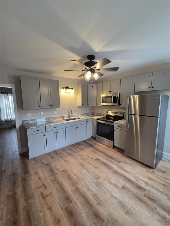 2 bed, 1 bath apartment for rent at 2273 Main St Unit 0, Warren — photo 2 of 13