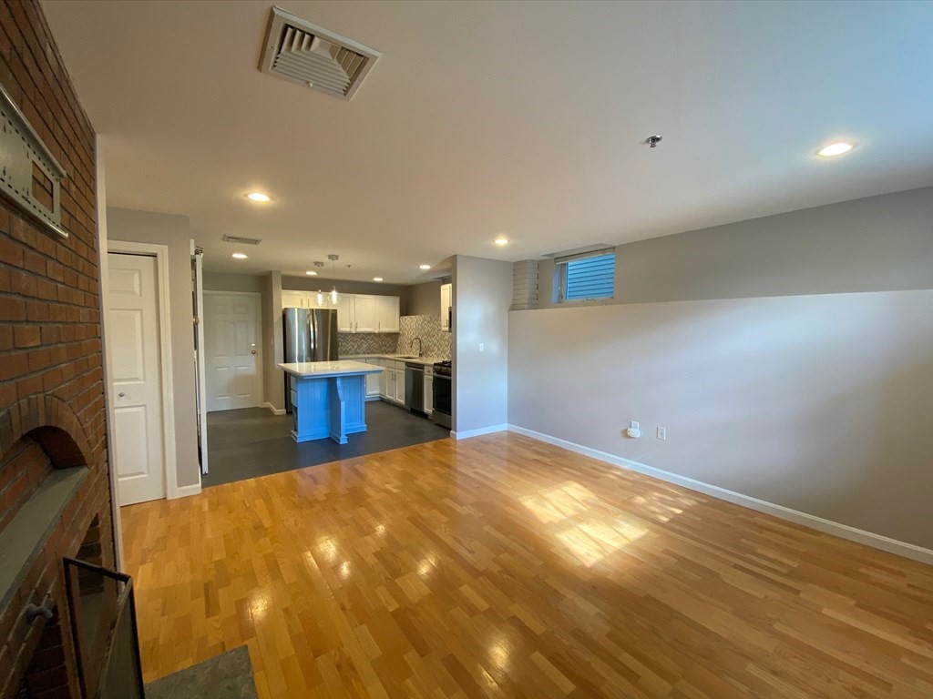 2 bed, 1 bath apartment for rent at 2277 Massachusetts Ave Unit 1, North Cambridge — photo 5 of 15
