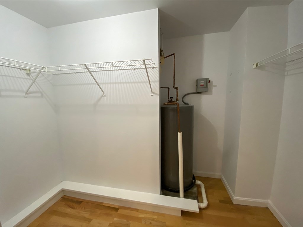 2 bed, 1 bath apartment for rent at 2277 Massachusetts Ave Unit 1, North Cambridge — photo 11 of 15