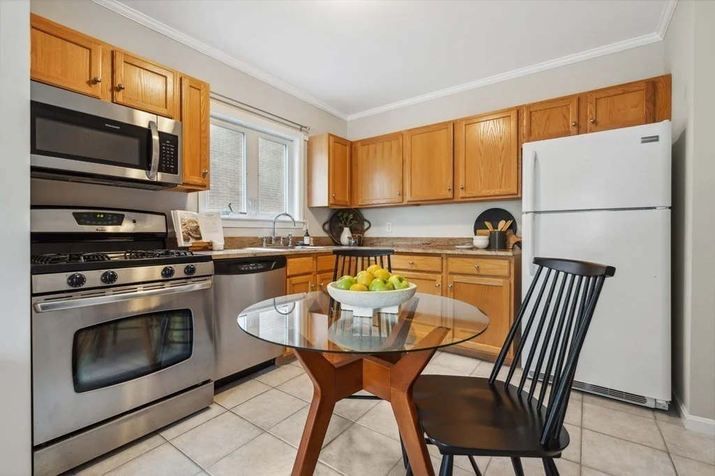 2 bed, 1.5 bath apartment for rent at 2277 Massachusetts Ave Unit 2, North Cambridge — photo 5 of 11