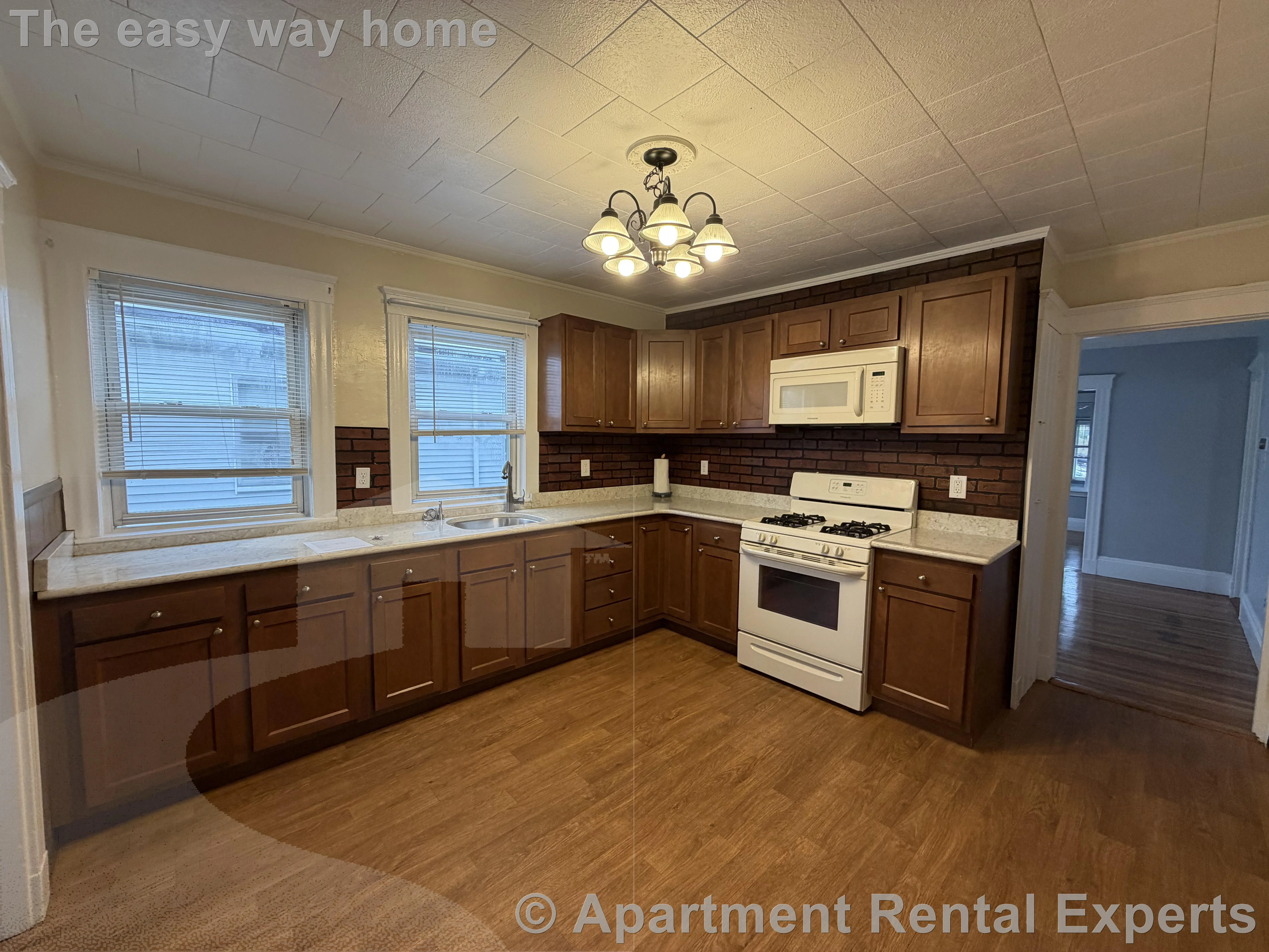 2 bed, 1 bath apartment for rent at 228-230 Cedar St Unit 3, Davis Square — photo 2 of 13