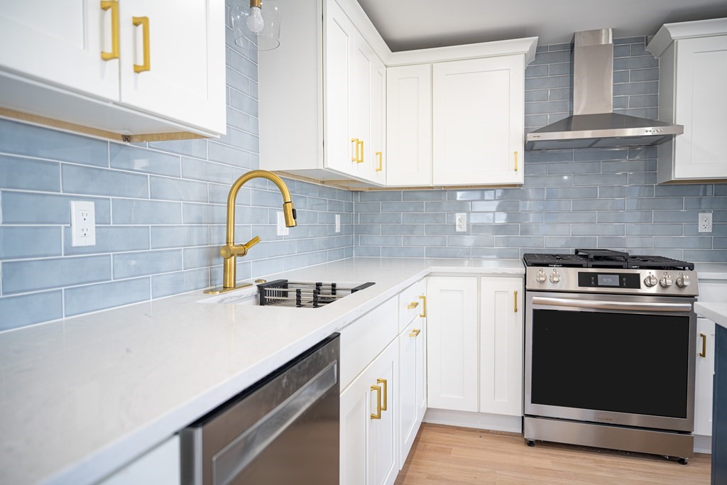 4 bed, 2 bath apartment for rent at 228 Bellingham Ave Unit 1, Revere — photo 2 of 42
