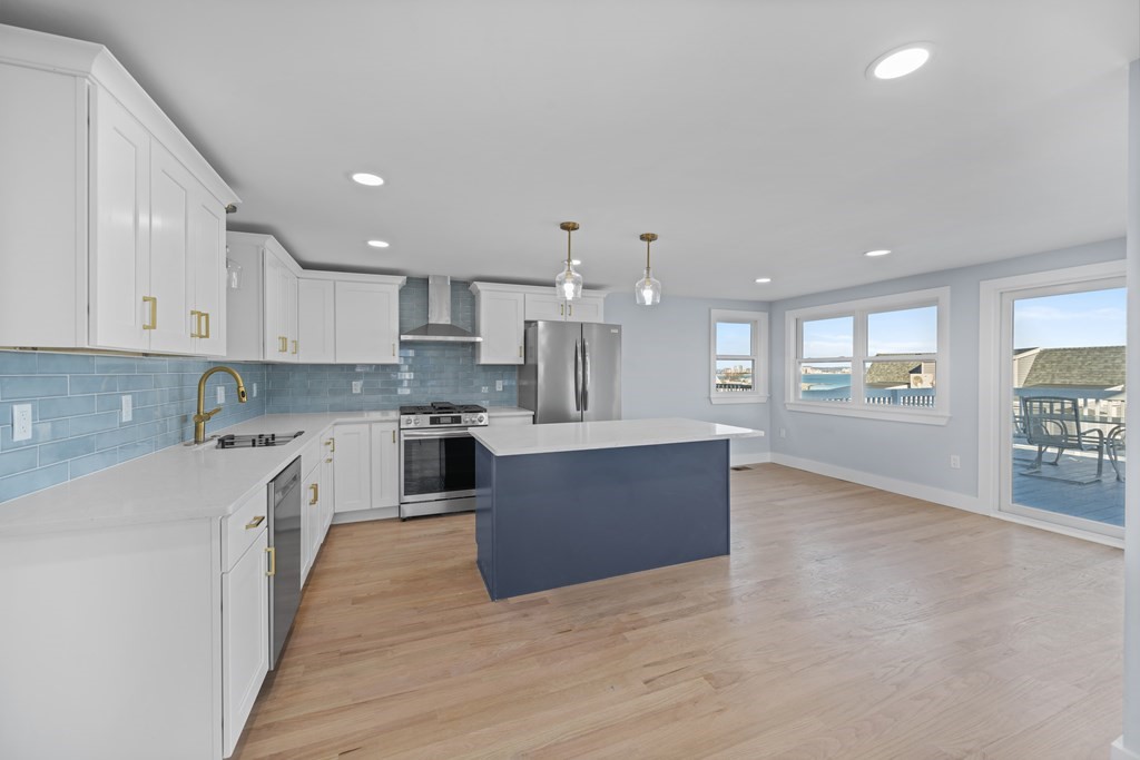4 bed, 2 bath apartment for rent at 228 Bellingham Ave Unit 1, Revere — photo 30 of 42