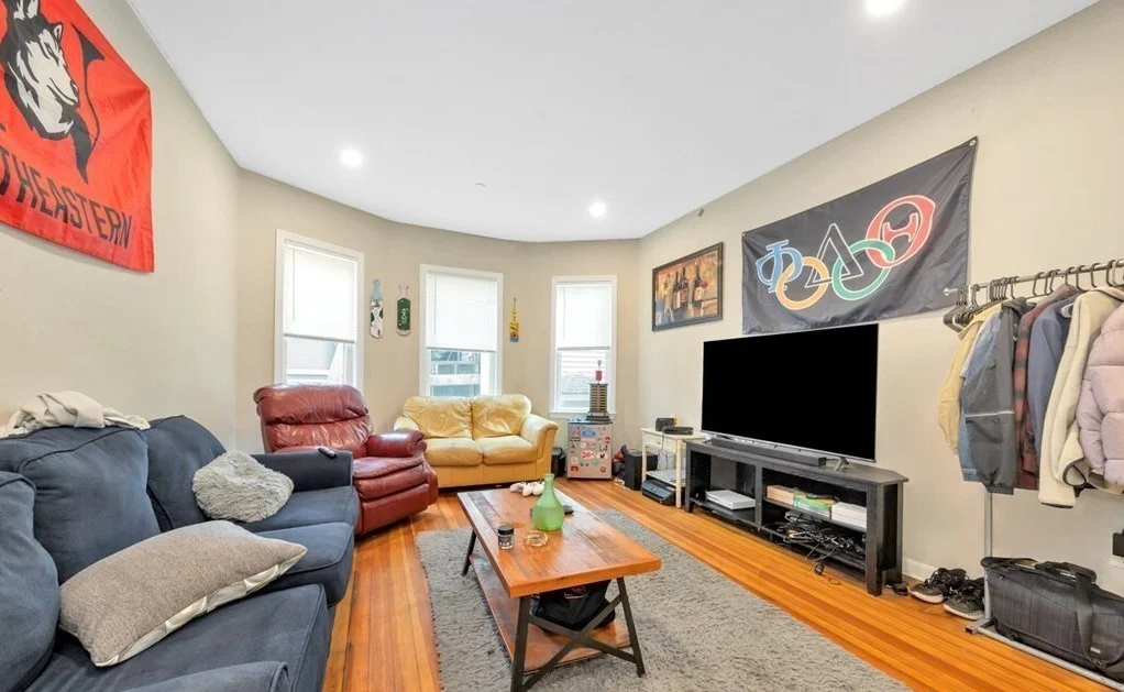 4 bed, 2 bath apartment for rent at 228 Calumet St Unit 1, Mission Hill — photo 5 of 13