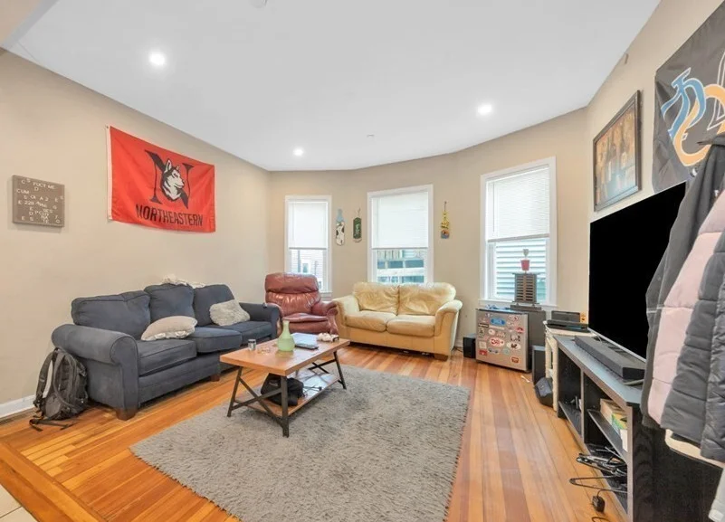 4 bed, 2 bath apartment for rent at 228 Calumet St Unit 1, Mission Hill — photo 6 of 13