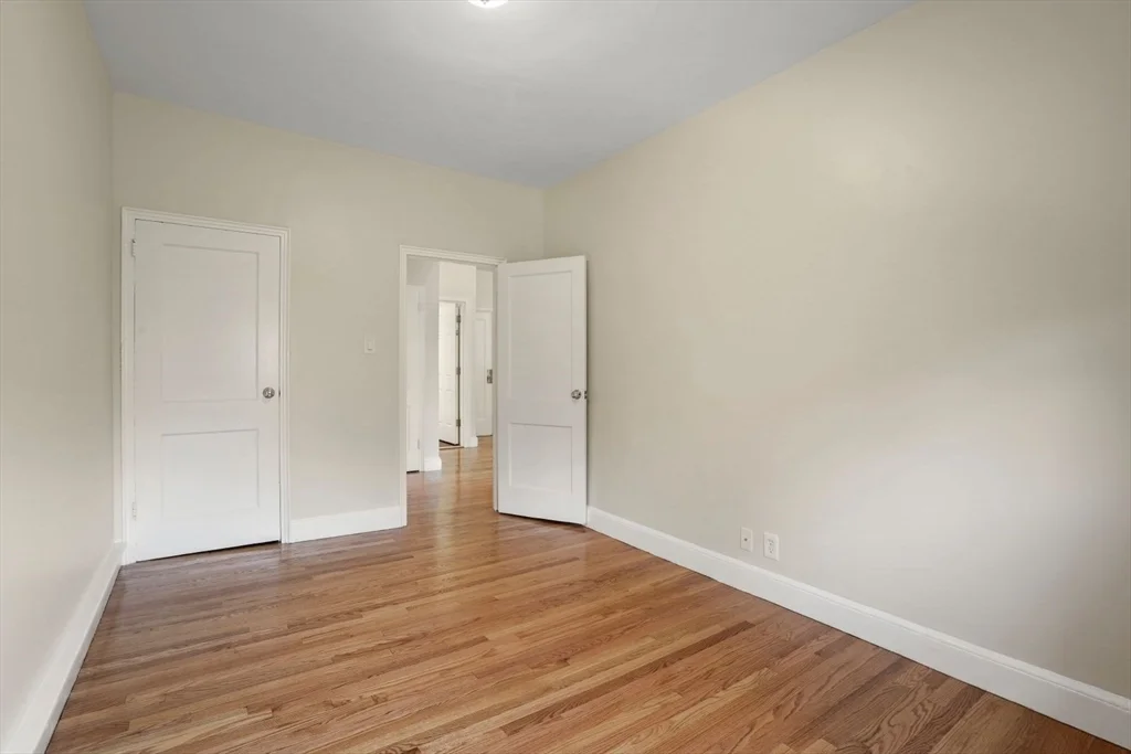 1 bed, 1 bath apartment for rent at 228 Commonwealth Ave Unit 7, Back Bay — photo 17 of 28