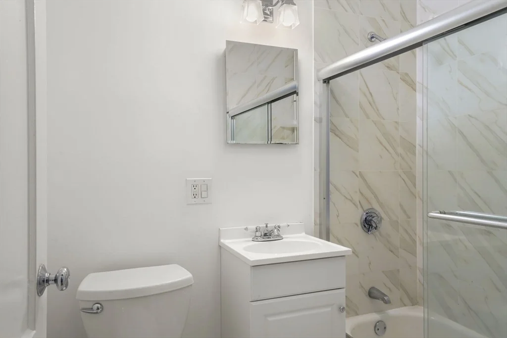 1 bed, 1 bath apartment for rent at 228 Commonwealth Ave Unit 7, Back Bay — photo 13 of 28