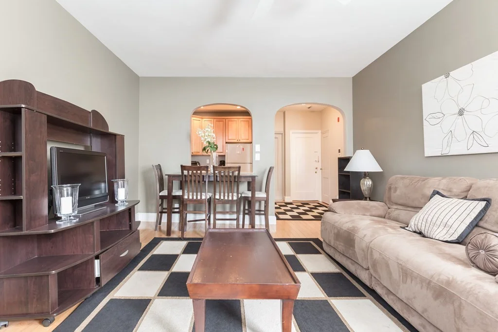 1 bed, 1 bath apartment for rent at 228 Commonwealth Ave Unit 8, Back Bay — photo 2 of 7