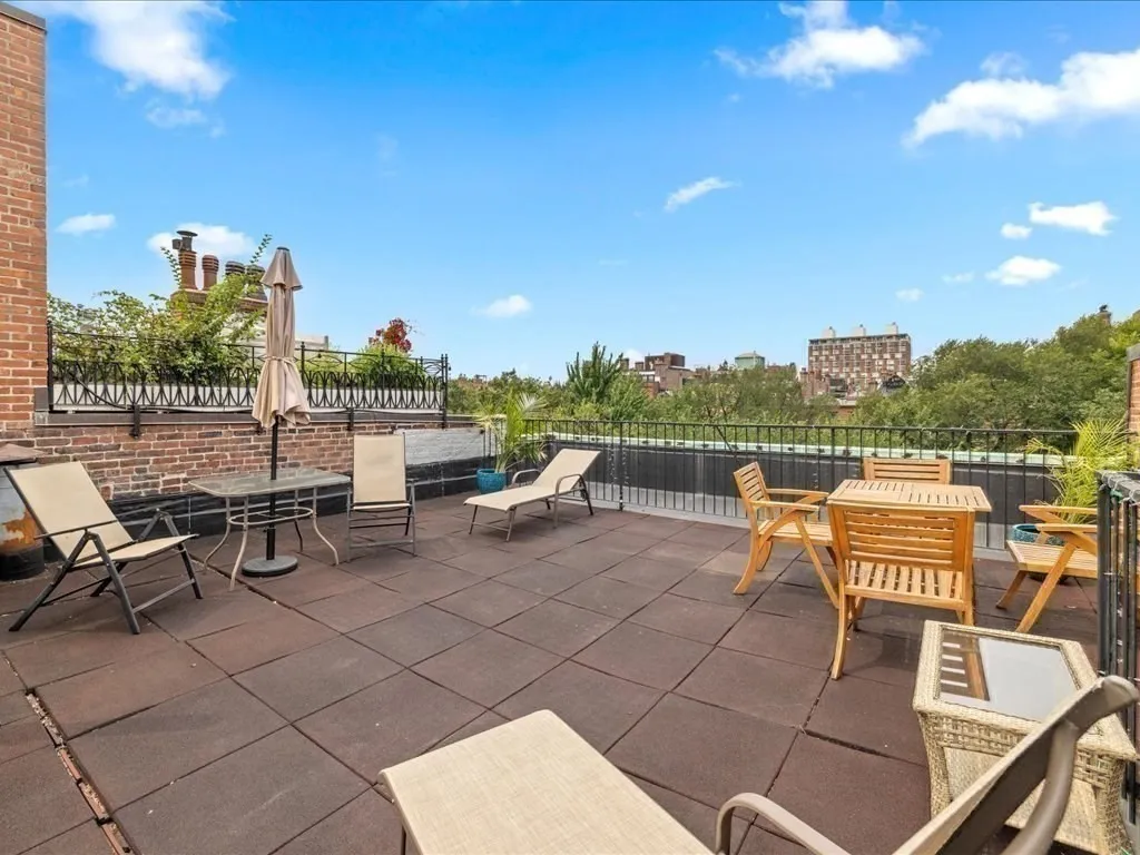 1 bed, 1 bath apartment for rent at 228 Commonwealth Ave Unit 9, Back Bay — photo 26 of 34