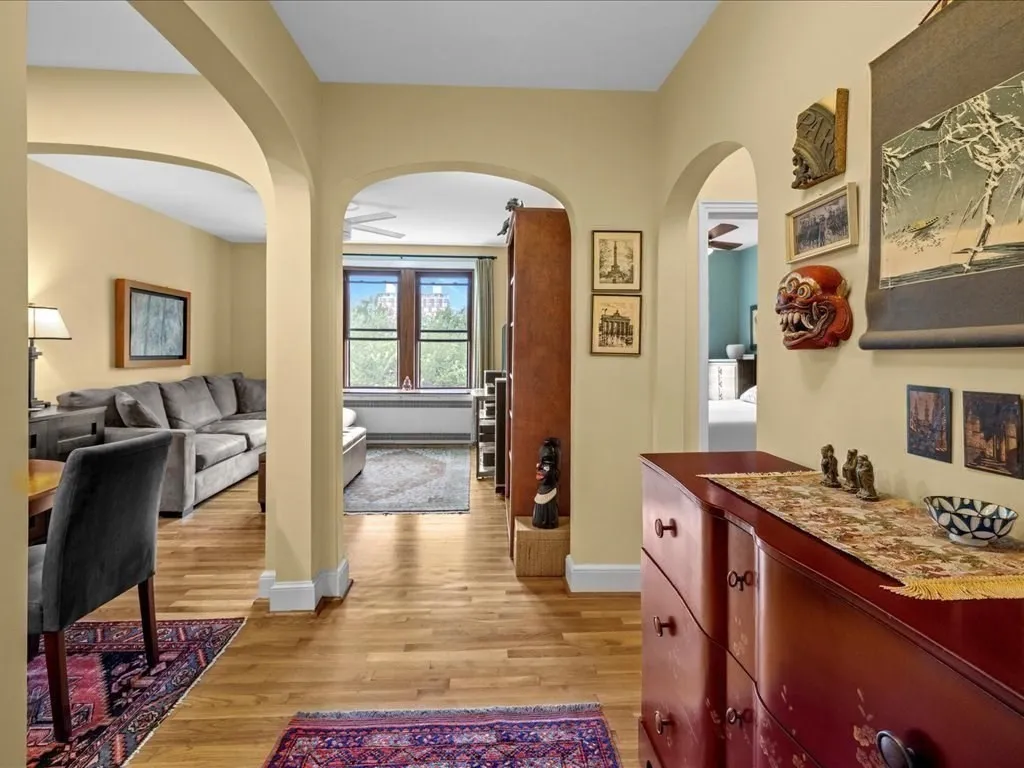 1 bed, 1 bath apartment for rent at 228 Commonwealth Ave Unit 9, Back Bay — photo 18 of 34