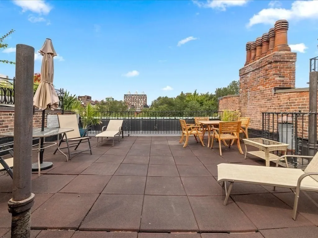 1 bed, 1 bath apartment for rent at 228 Commonwealth Ave Unit 9, Back Bay — photo 27 of 34