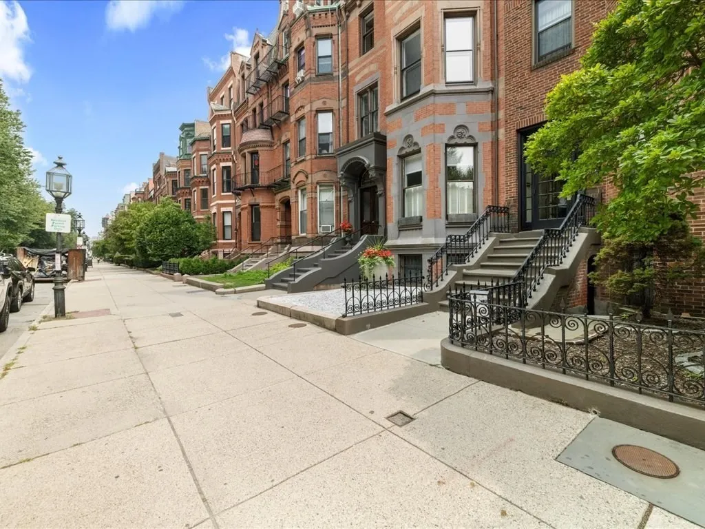 1 bed, 1 bath apartment for rent at 228 Commonwealth Ave Unit 9, Back Bay — photo 33 of 34