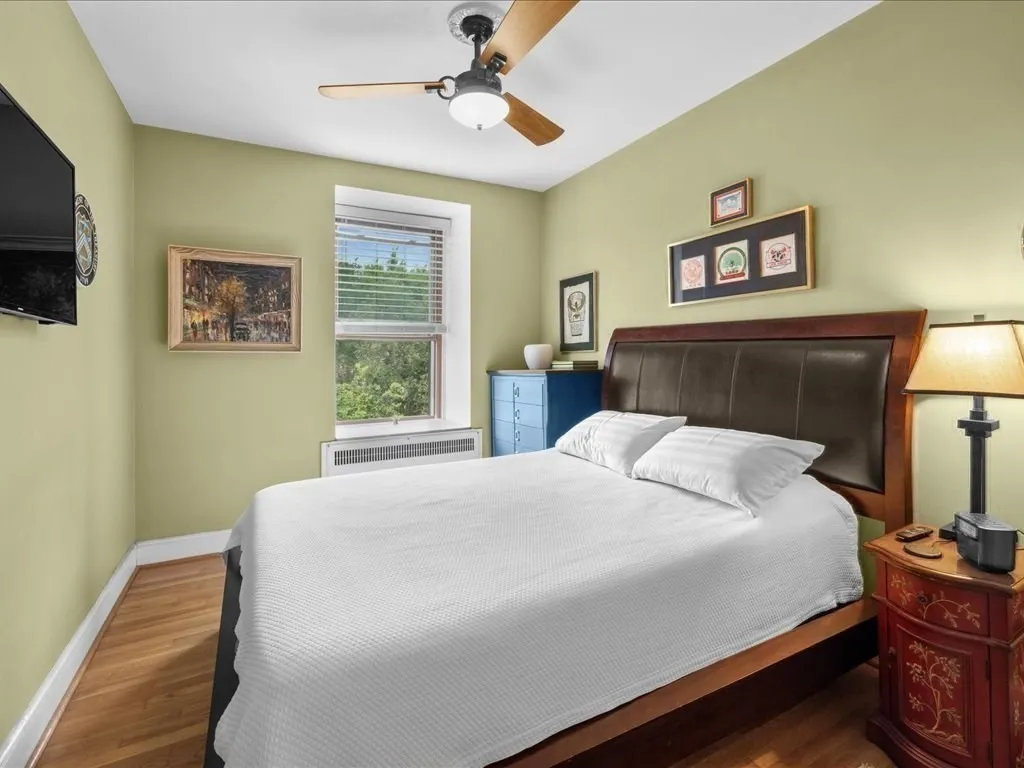 1 bed, 1 bath apartment for rent at 228 Commonwealth Ave Unit 9, Back Bay — photo 15 of 34