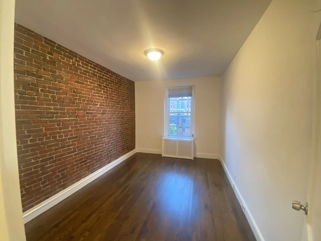1 bed, 1 bath apartment for rent at 228 Commonwealth Unit 10, Back Bay — photo 6 of 14